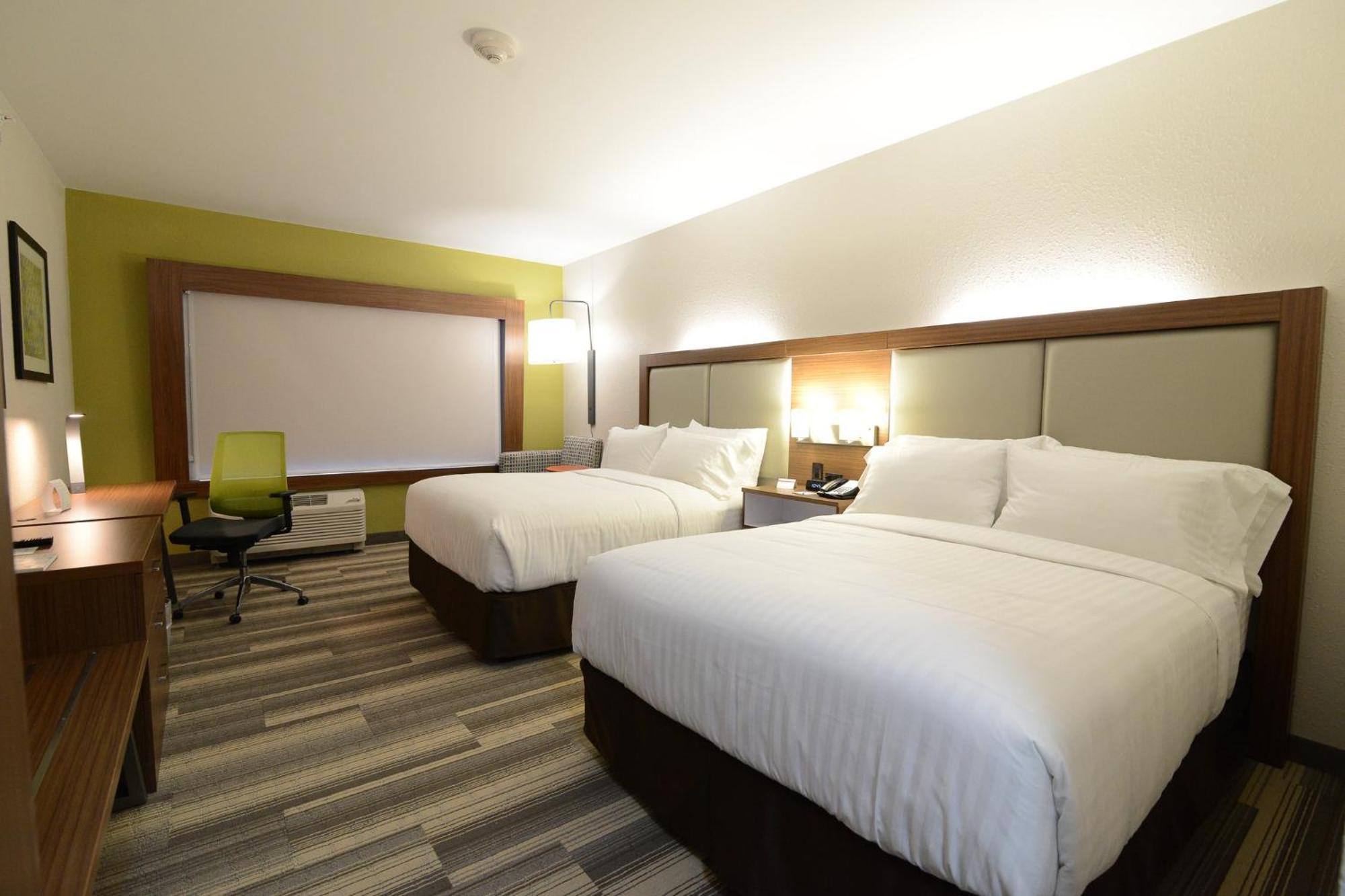 Holiday Inn Express & Suites Chicago North Shore - Niles By Ihg Εξωτερικό φωτογραφία